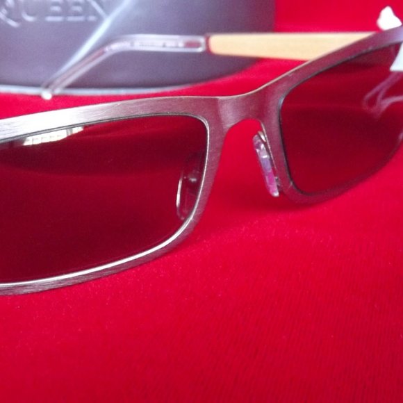 VINTAGE McQueen sunglasses UNISEX - Picture 6 of 16